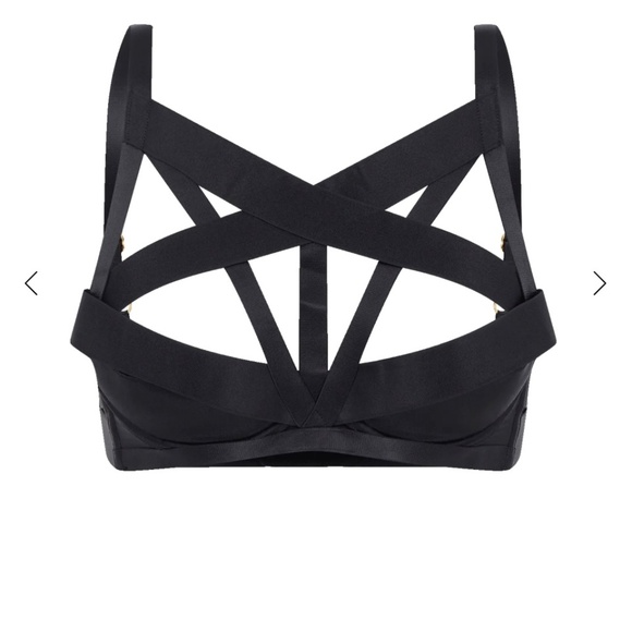 Whitney - Picture 2 of 10